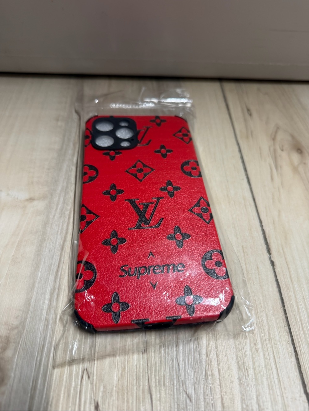 Supreme Louis Vuitton Phone case